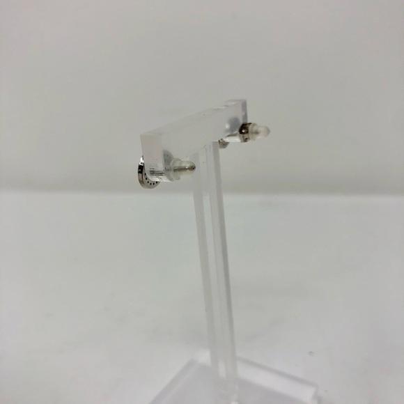 New Cubic Zirconia stud earrings - Picture 8 of 8